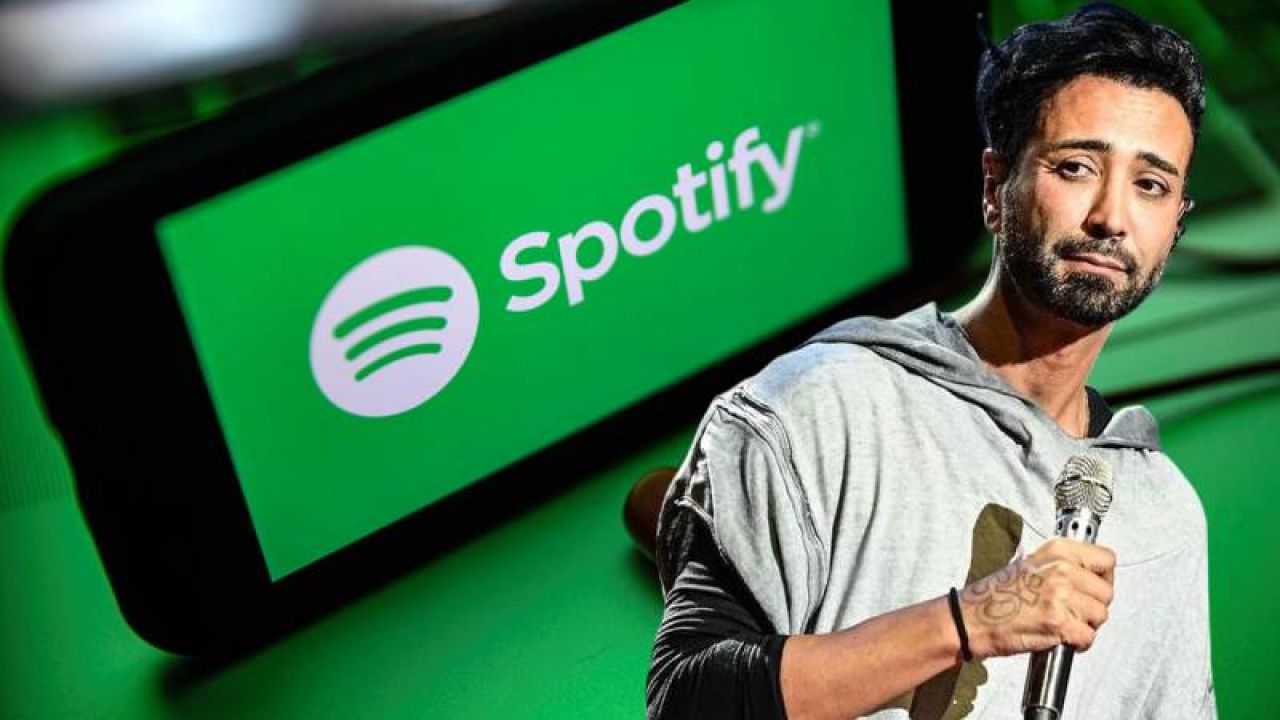 Ünlülerden Spotify'a Tepki: Hayatımıza Musallat Olan Garip Tiplerin De Sebebi Bu
