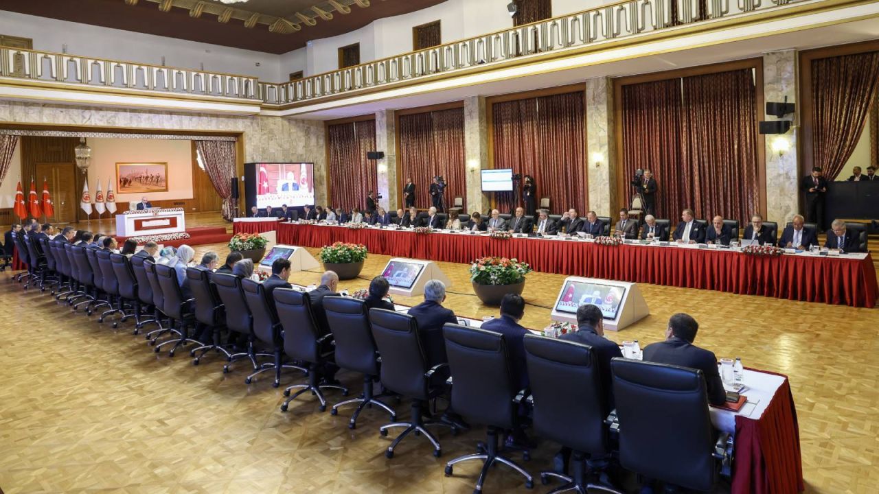 Chp'li Bakandan Çözüm Vurgusu: Şehit Ve Gazilerin Rızası Şart
