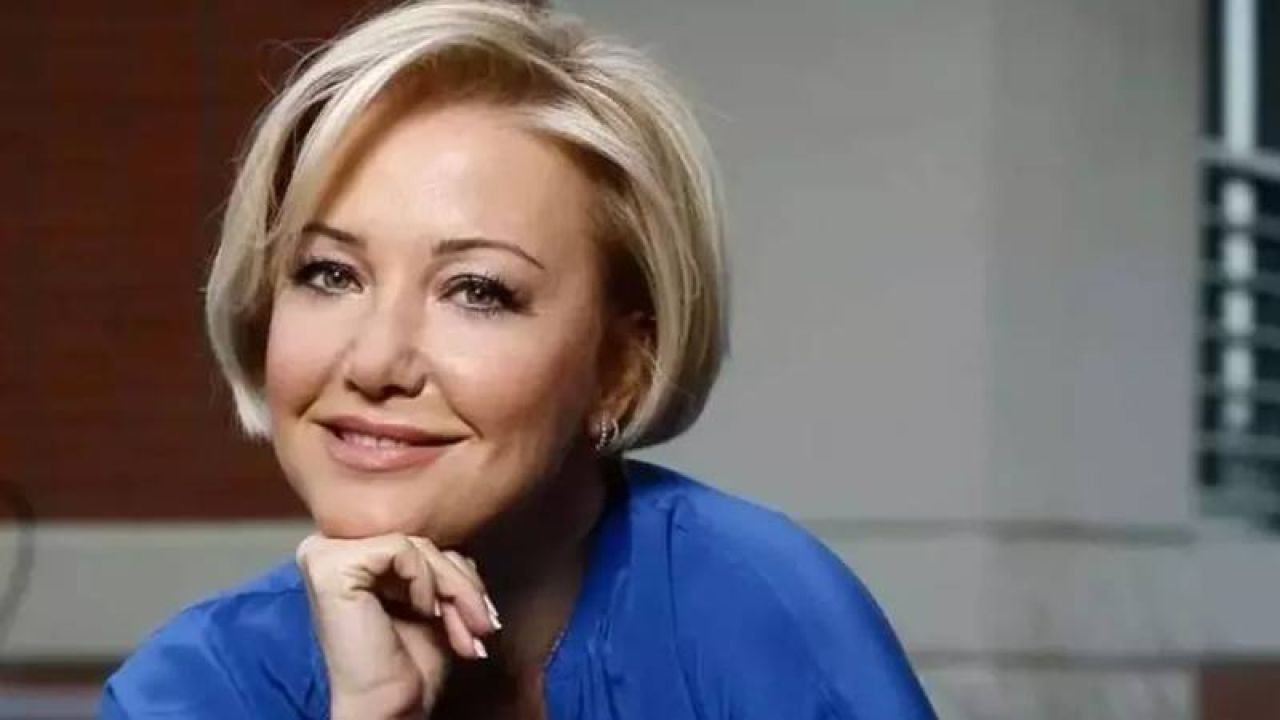 Berna Laçin'den Ak Parti Eleştirisi: "Her Şeyin Aklandığı Yeni Türkiye"
