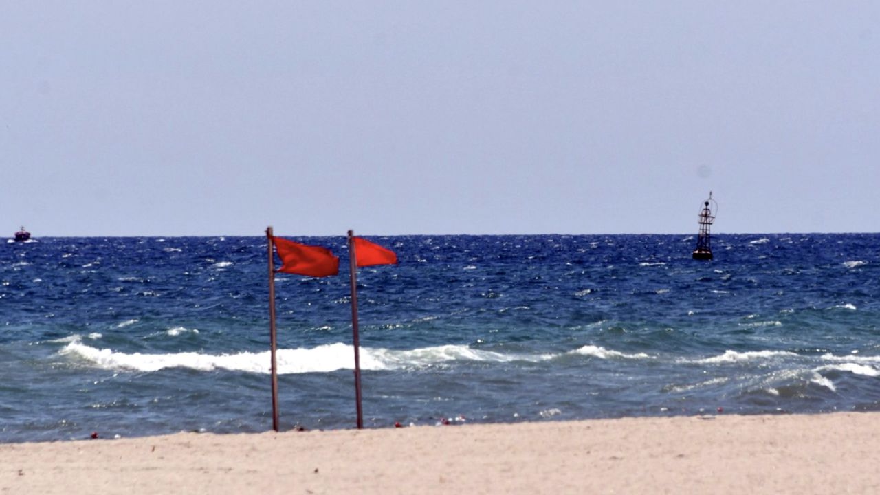 Tekirdağ'da Deniz Yasağı Uzatıldı
