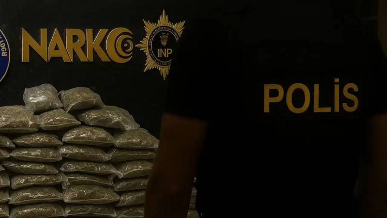 İstanbul'da Uyuşturucu Operasyonu: 75 Kilo Skunk Ele Geçirildi
