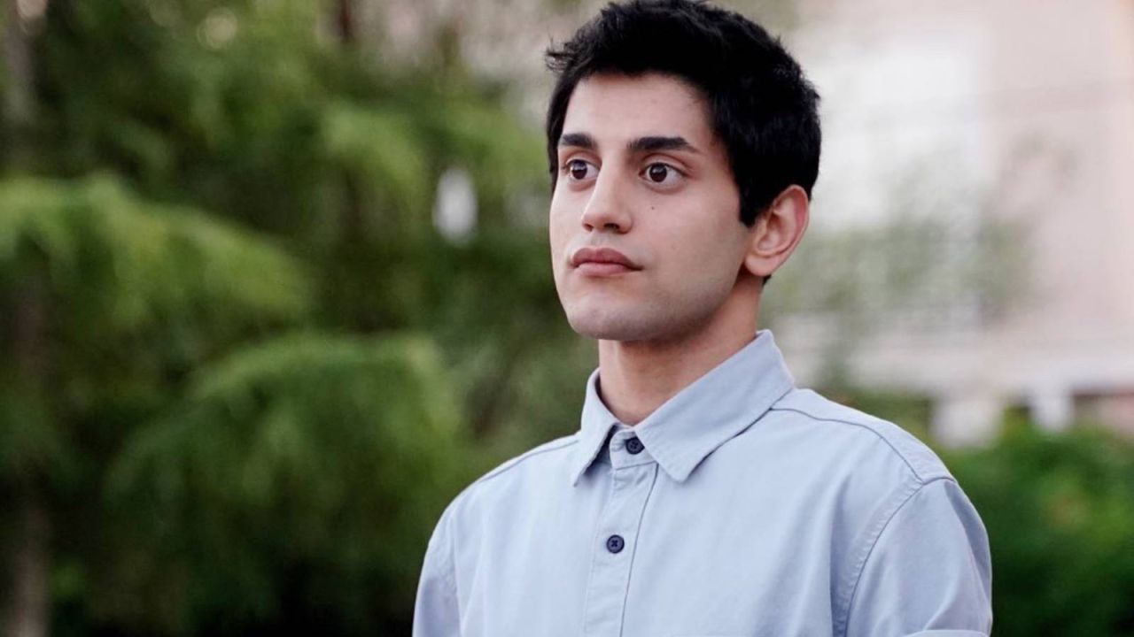 Duy Beni Ve Muhteşem Yüzyıl Kösem Oyuncusu Devrilen Ağacın Altında Kaldı
