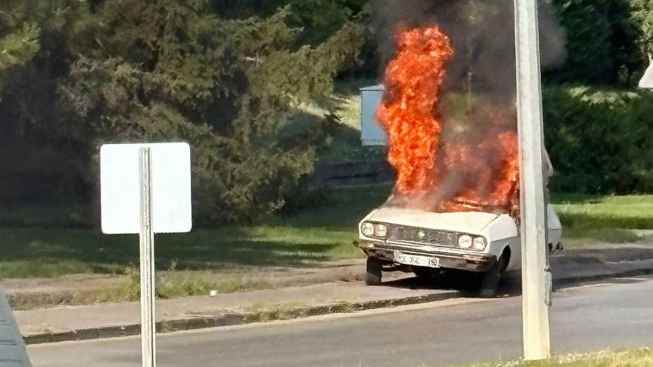 Komisyon Toplantısı Öncesi Meclis Önünde Beyaz Toros Paniği: Emniyet'ten Açıklama
