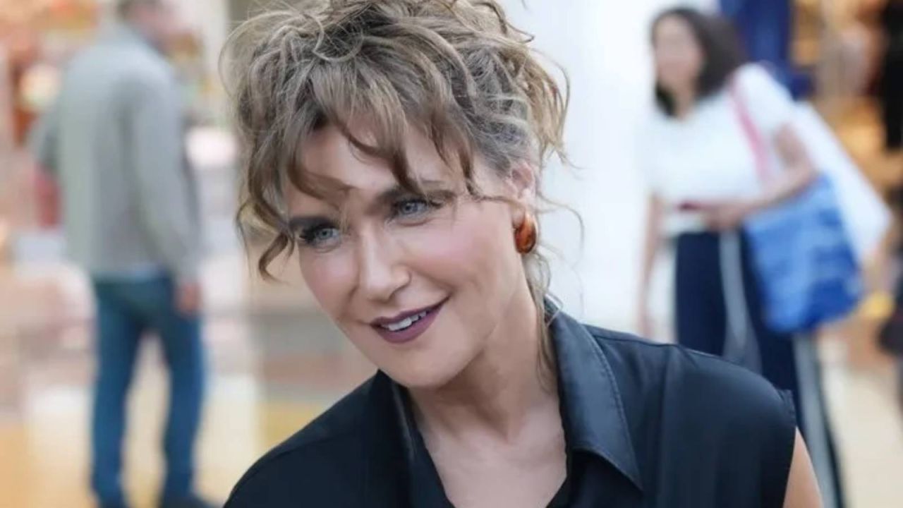 Şevval Sam: 52 Yaşında Şarkı Söylemeyi Yeni Öğrendiğini Fark Etti
