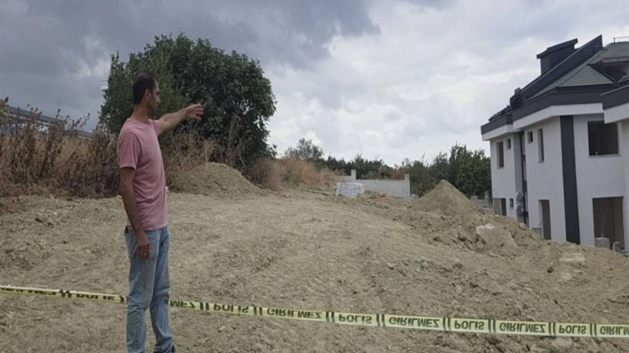 "Tanınmaz Halde": Villanın Bahçesinde Erkek Cesedi Bulundu