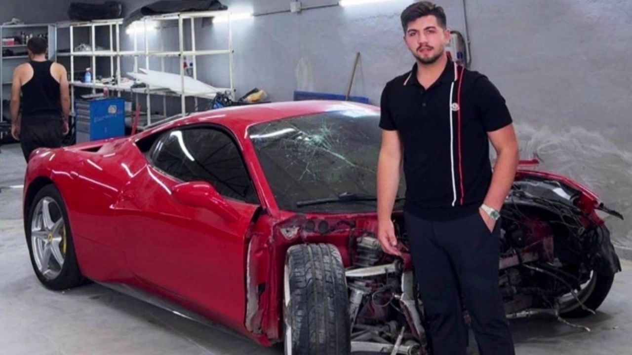 15 Milyon Liralık Ferrari'si Hurdaya Dönen Sahibi: Alalı 5 Gün Olmuştu
