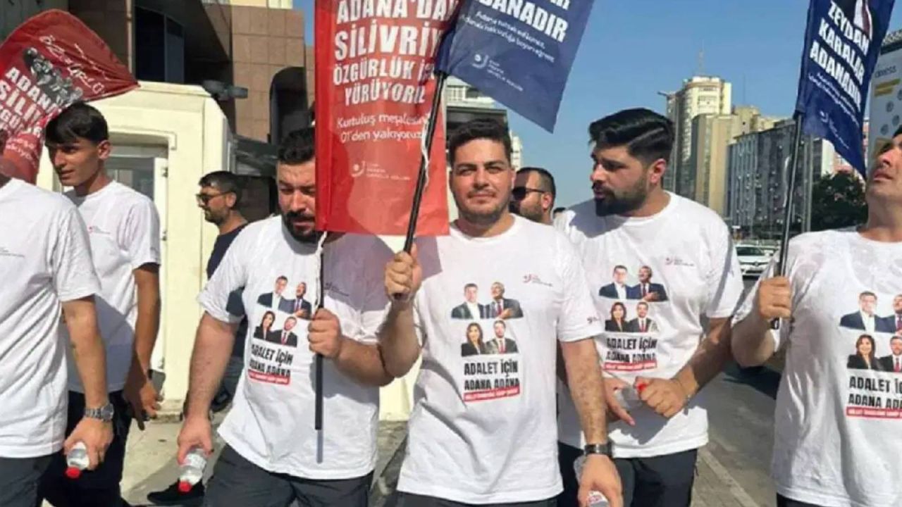 Adana'dan Silivri'ye Yürüyen Chp'li Gençler Ankara'ya Ulaştı
