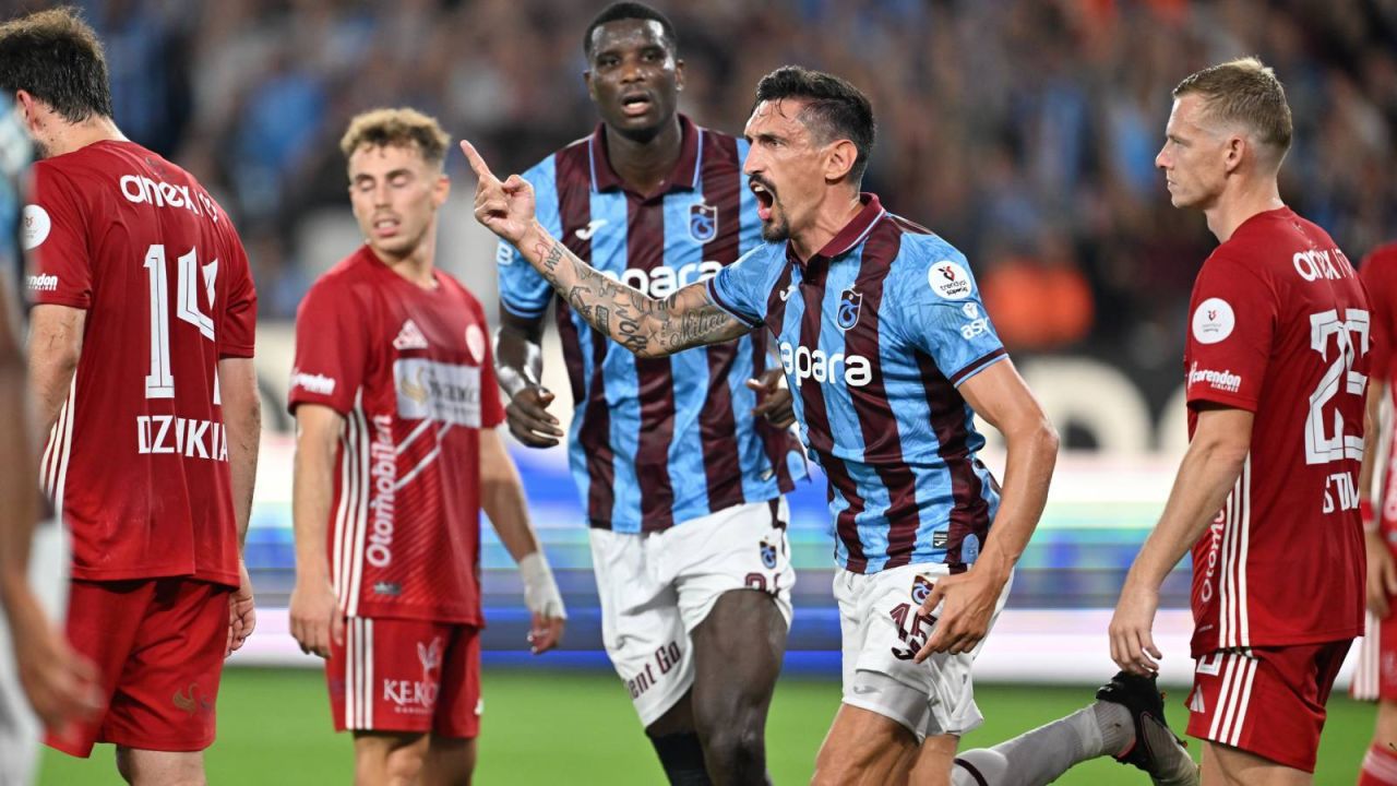 Trabzonspor, Antalyaspor'u Tek Golle Mağlup Etti
