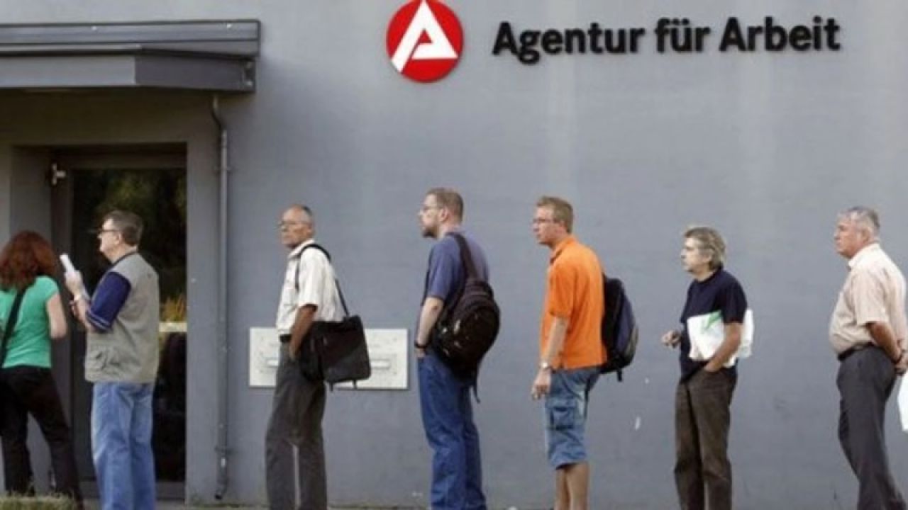 Almanya'da İşsizlik 3 Milyona Yaklaştı
