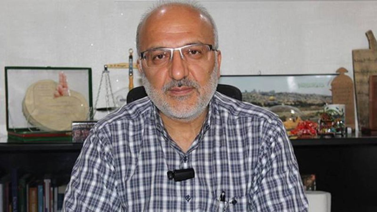 Kıyafetini Beğenmediği Hastayı Muayene Etmeyen Doktor, 13 Yaşındaki Evliliği Savundu
