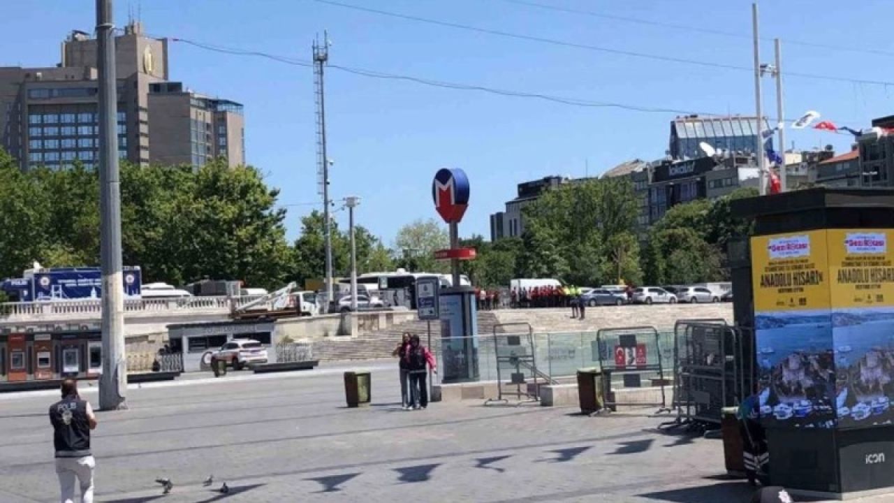 İstanbul Valiliği: Şişhane Metro İstasyonu CHP Mitingi Nedeniyle Kapatılmadı
