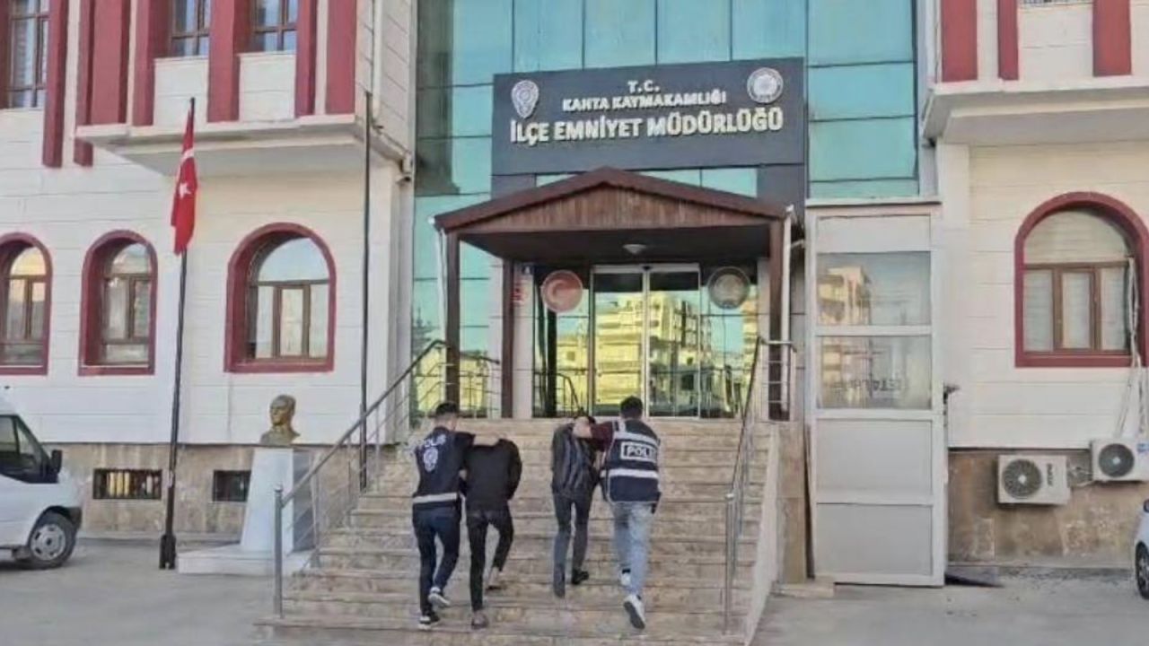 Husumetlileri Tarafından Bıçaklanarak Öldürüldü: 2 Tutuklama
