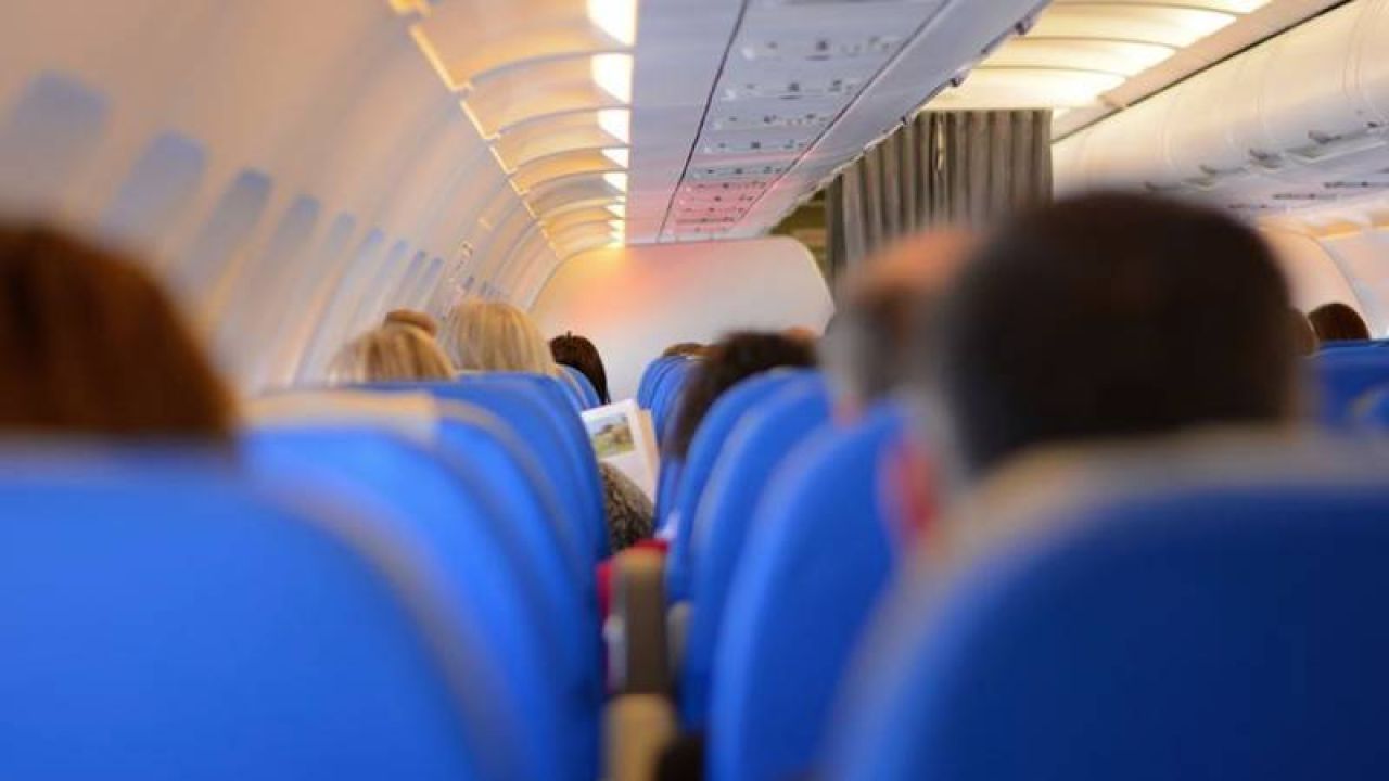 Paris Uçağı Leylek Sürüsüne Çarptı, Sabiha Gökçen'e Acil İndi
