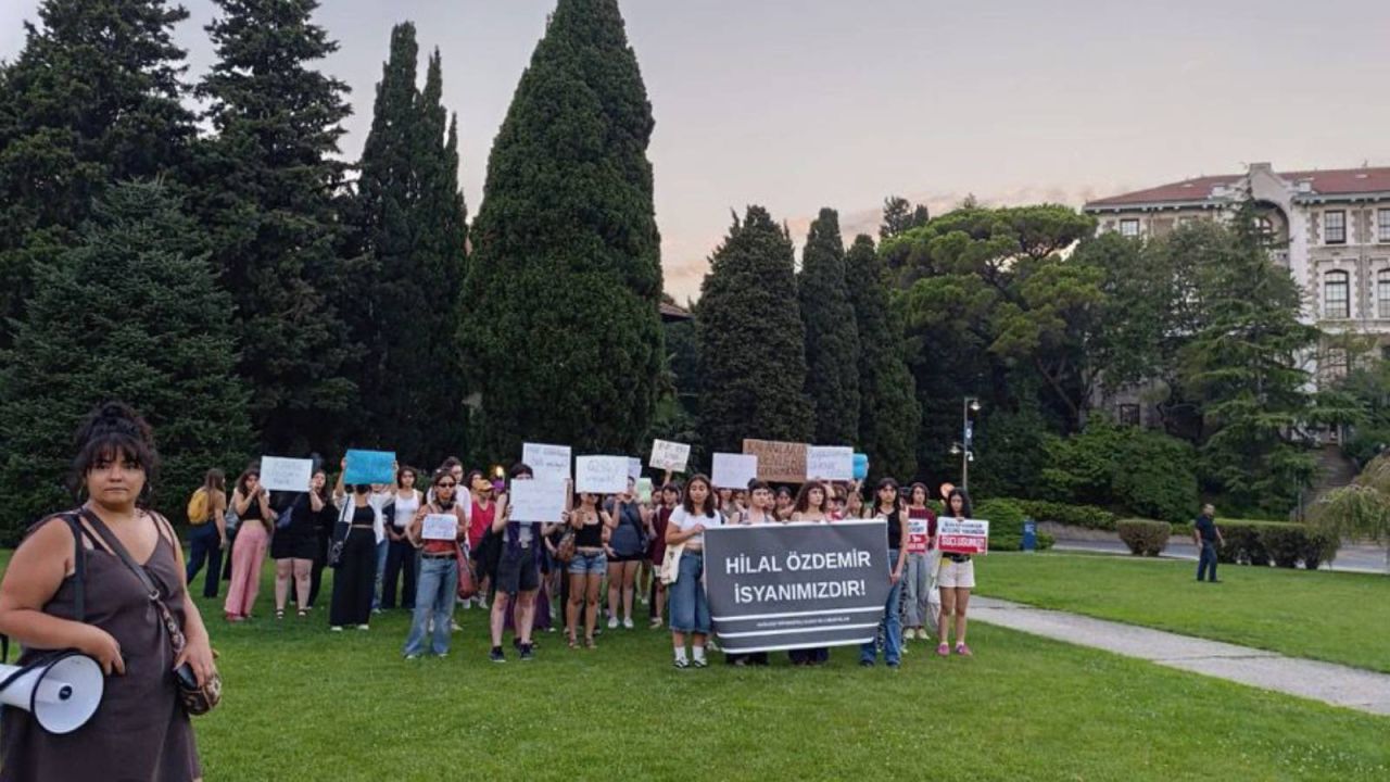 Boğaziçi'nde Hilal Özdemir İçin Eylem: Koruma Değil Yargı!
