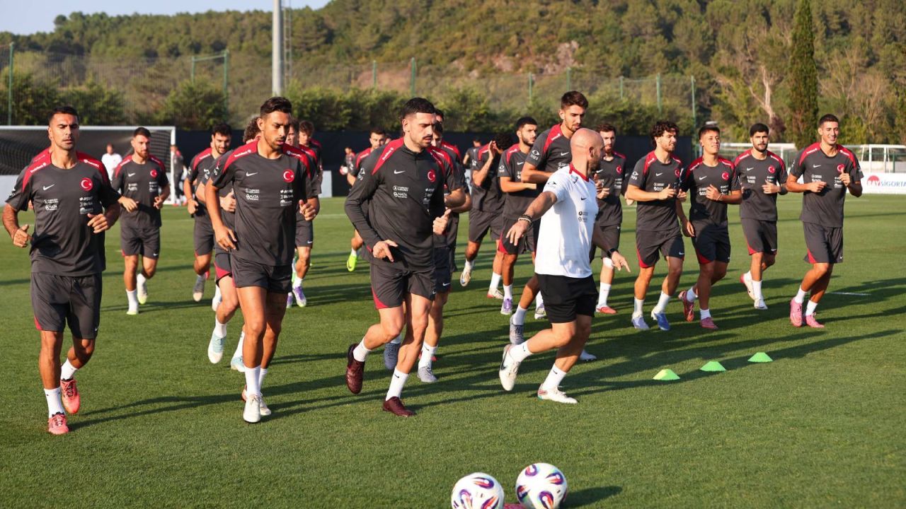 A Milli Takım Gürcistan Maçına Hazırlanıyor
