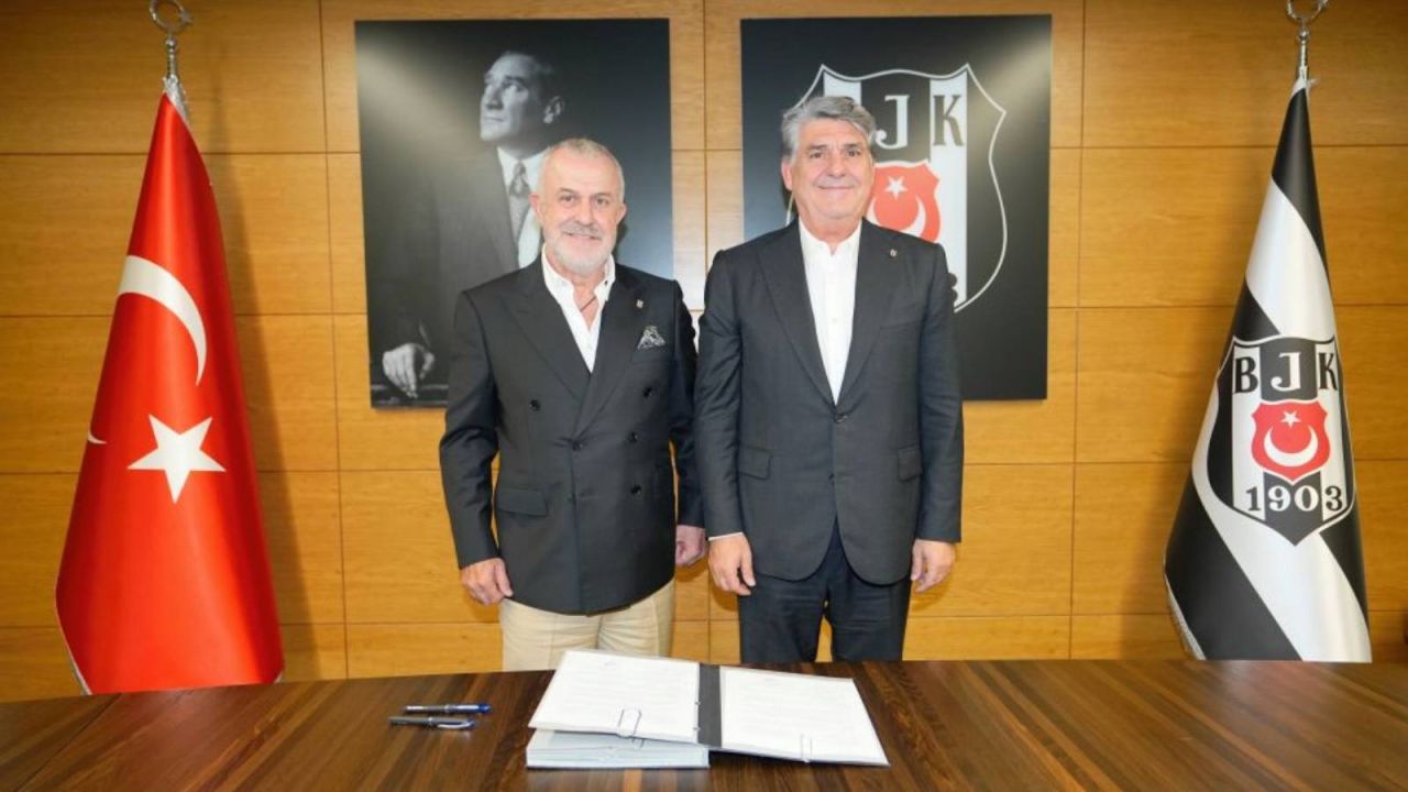 Beşiktaş Başkanı Serdal Adalı Ve Ahmet Ürkmezgil Protokol İmzaladı

