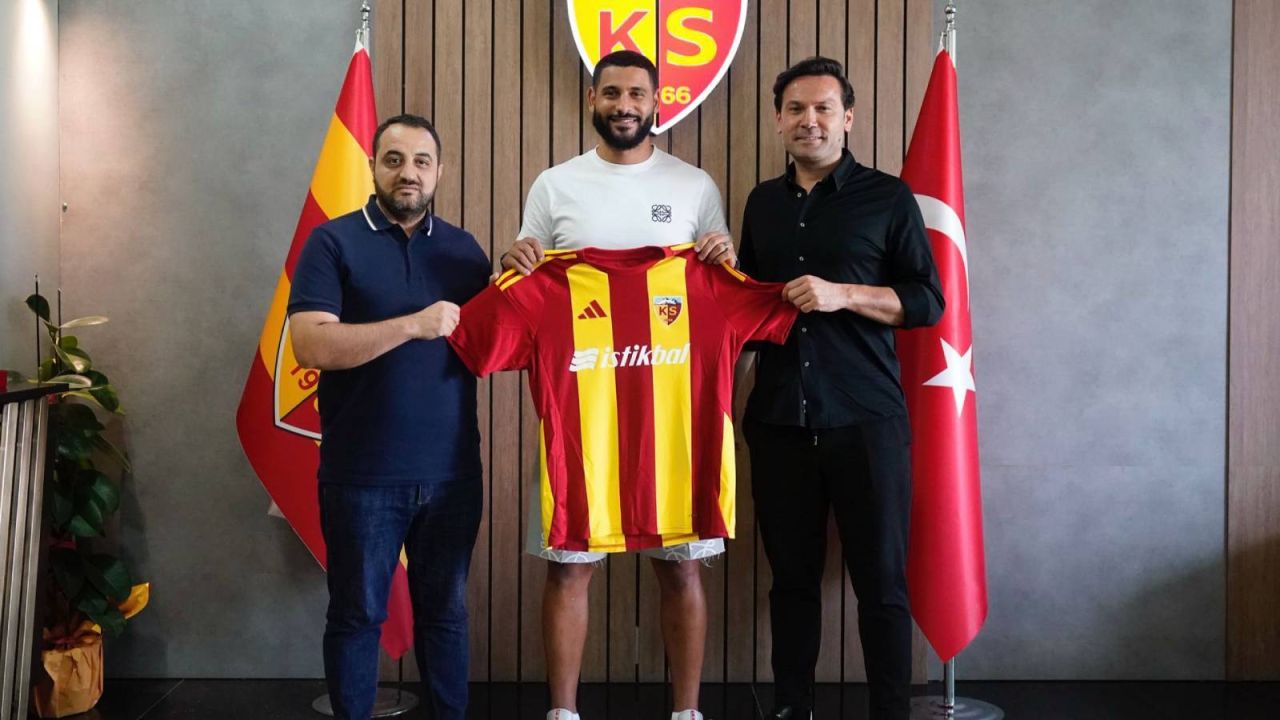 Kayserispor, Youssef Ait Bennasser'i Kadrosuna Kattı
