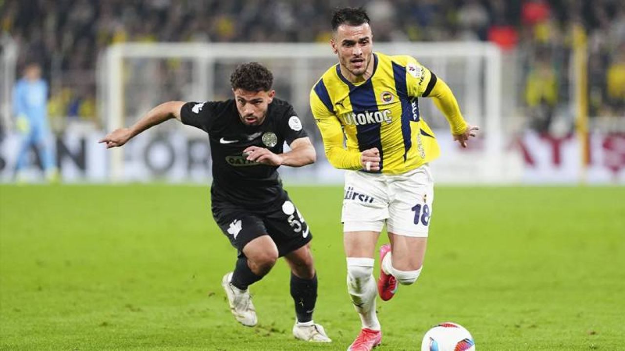 Fenerbahçe'den Kostic Hamlesi
