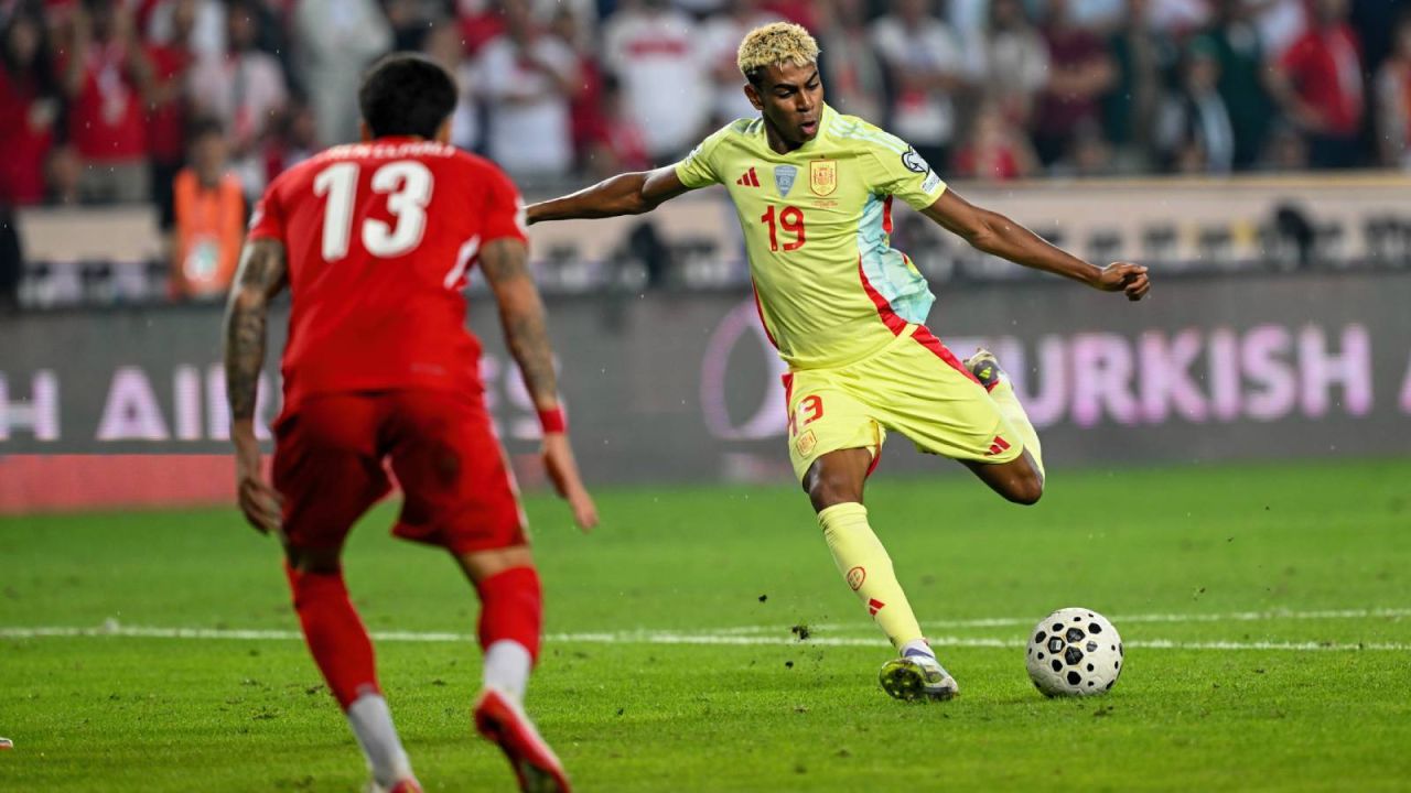 Türkiye Milli Takımı Tarihinin En Ağır Yenilgisi
