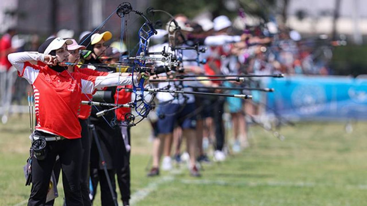 Kadınlar Klasik Yay'da Dünya Altıncılığı
