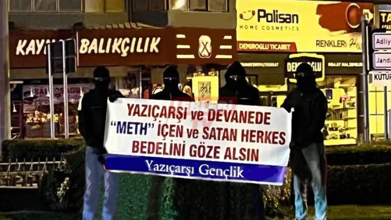 Çorum'da Maskeli Uyuşturucu Karşıtı Eylem
