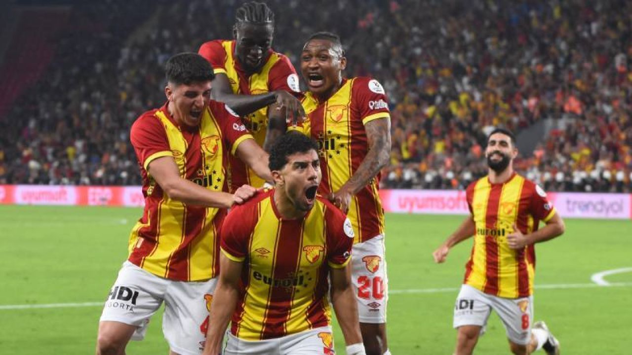 Göztepe Zirveye Göz Kırptı
