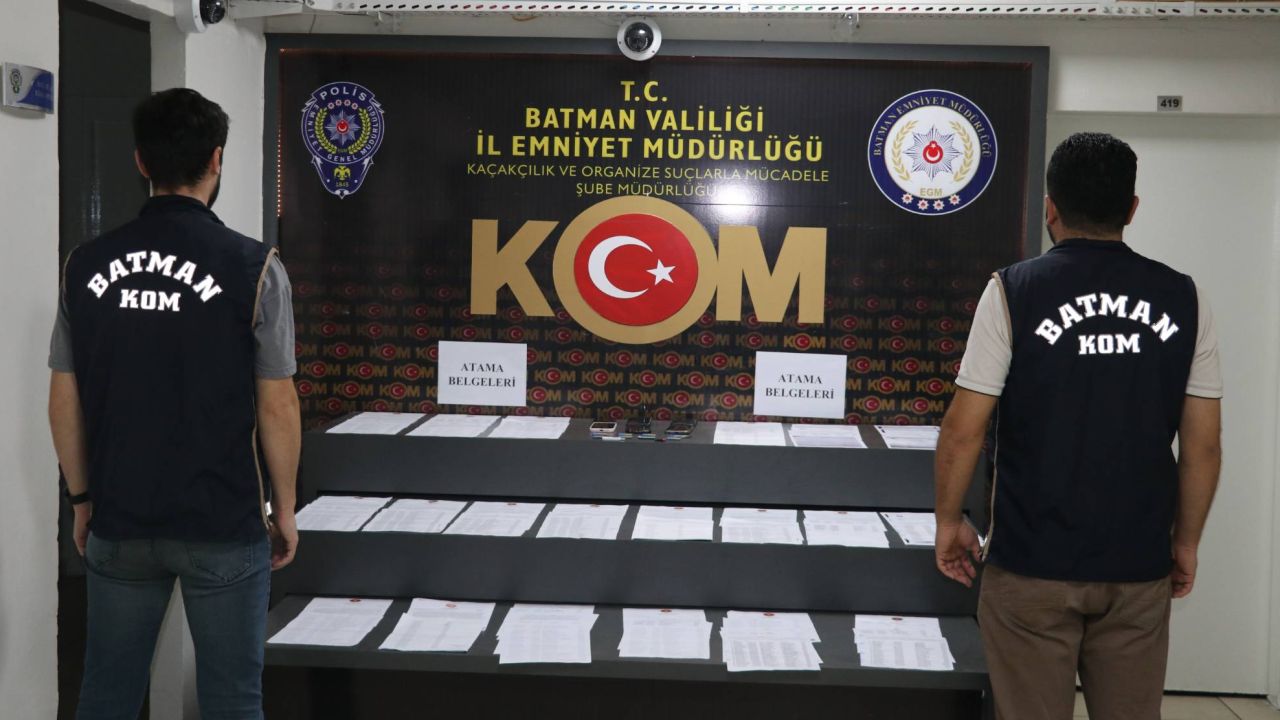 Batman'da İş Vaadiyle Dolandırıcılık Yapan 4 Zanlı Tutuklandı
