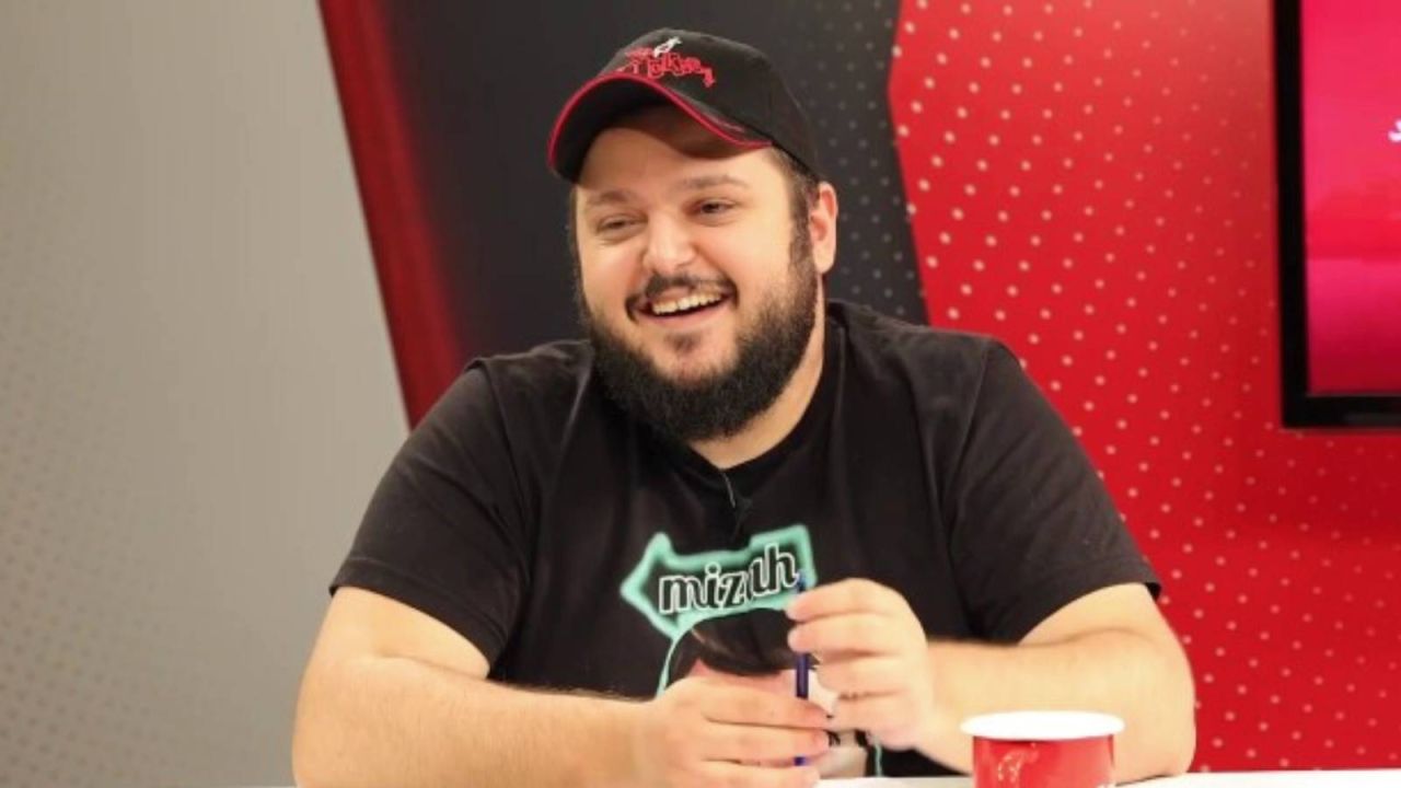 Soğuk Savaş Sunucusu Ve Konuğuna Gözaltı Kararı
