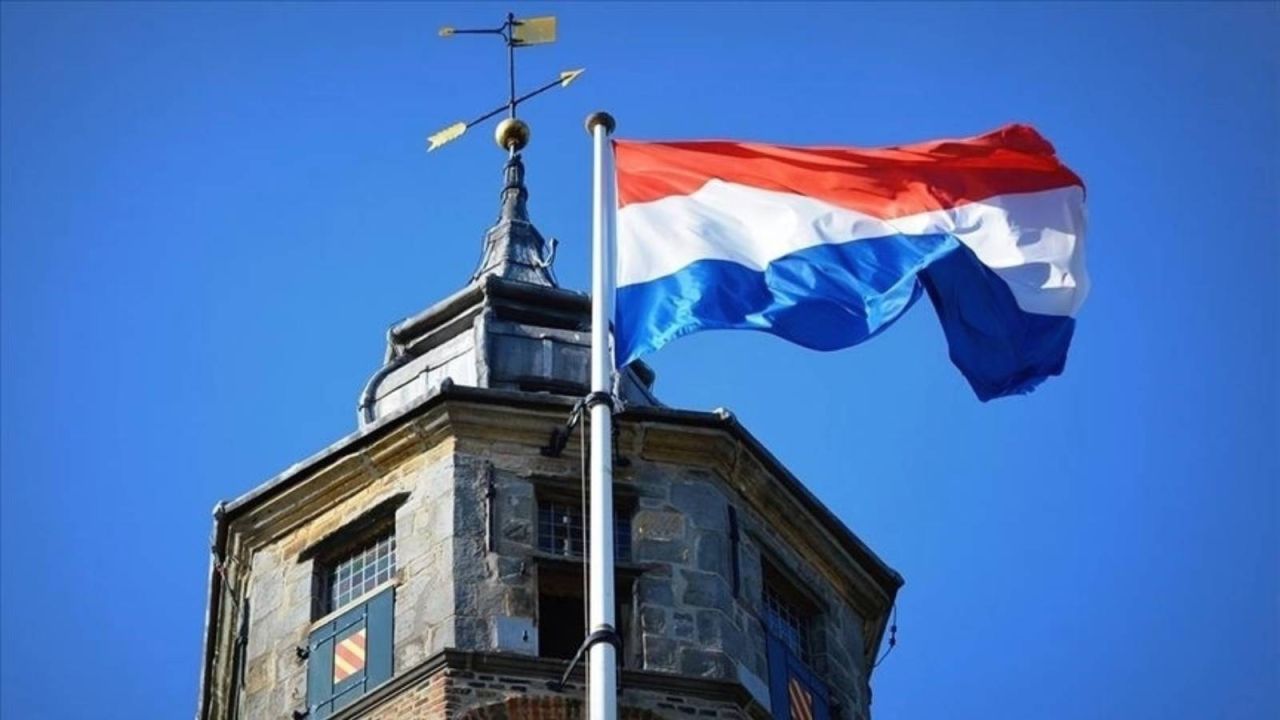 Amsterdam Belediye Meclisi'nden İsrail Takımlarına Ret Kararı
