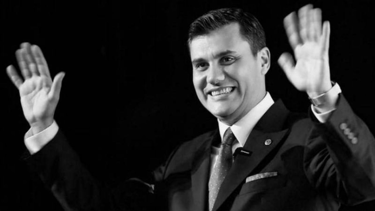 Ferdi Zeyrek Adına Vakıf Kuruldu
