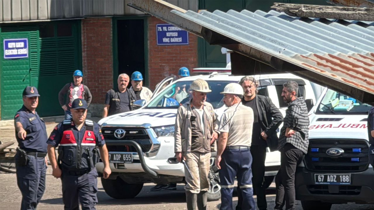 Zonguldak'ta Maden Ocağında Göçük: 4 İşçi Kurtarıldı, 1 İşçiyi Kurtarma Çalışması Sürüyor
