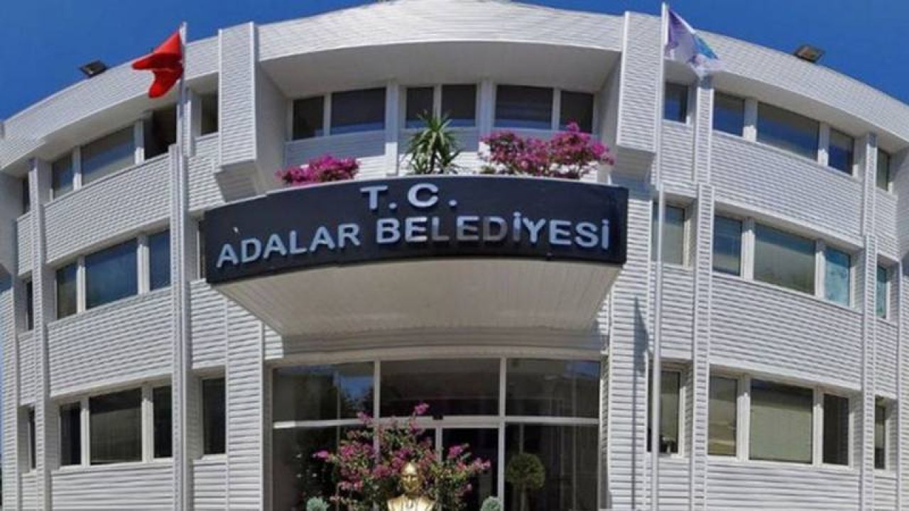Adalar Belediyesi'nden Splendid Palas Oteli Açıklaması
