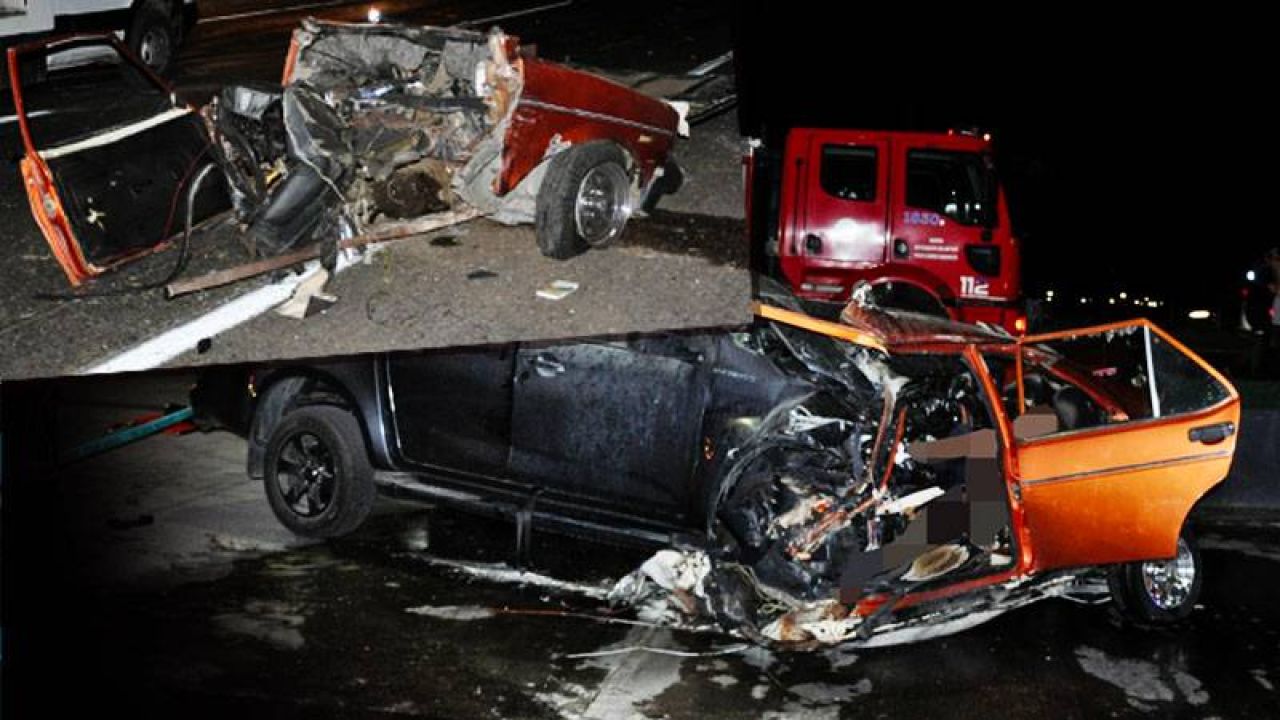 Manisa'da Kamyonetle Çarpışan Otomobil İkiye Bölündü: 1'i Çocuk 5 Ölü
