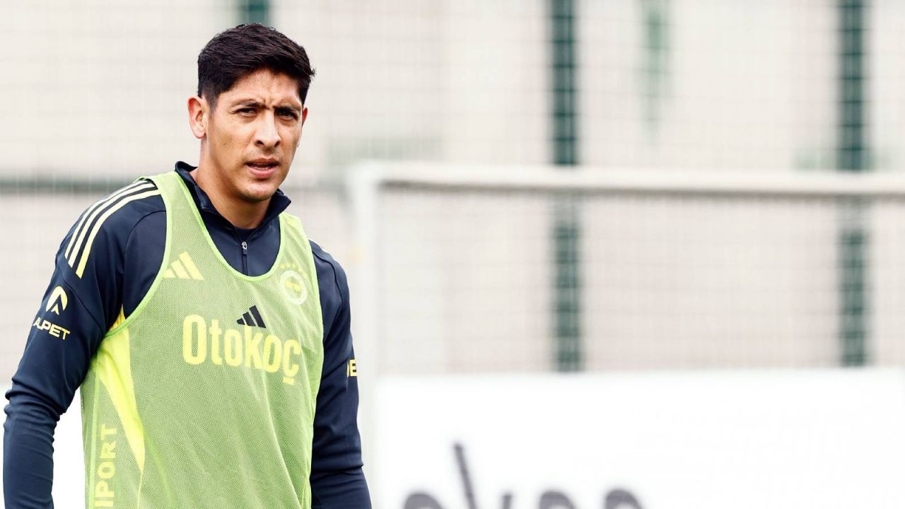 Fenerbahçe'de Flaş Gelişme: Takımla Çalışmalara Geri Döndü
