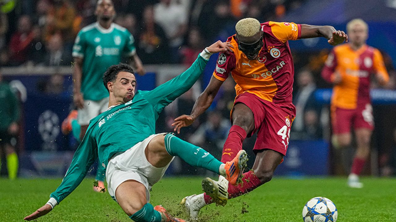 Okan Buruk, Osimhen'in Durumuna Dair Açıklama Yaptı
