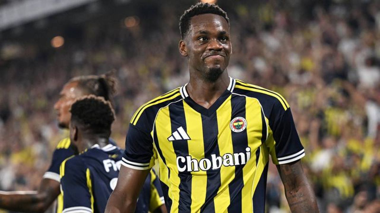 Fenerbahçe'de Jhon Duran Ne Zaman Sahalara Dönecek?
