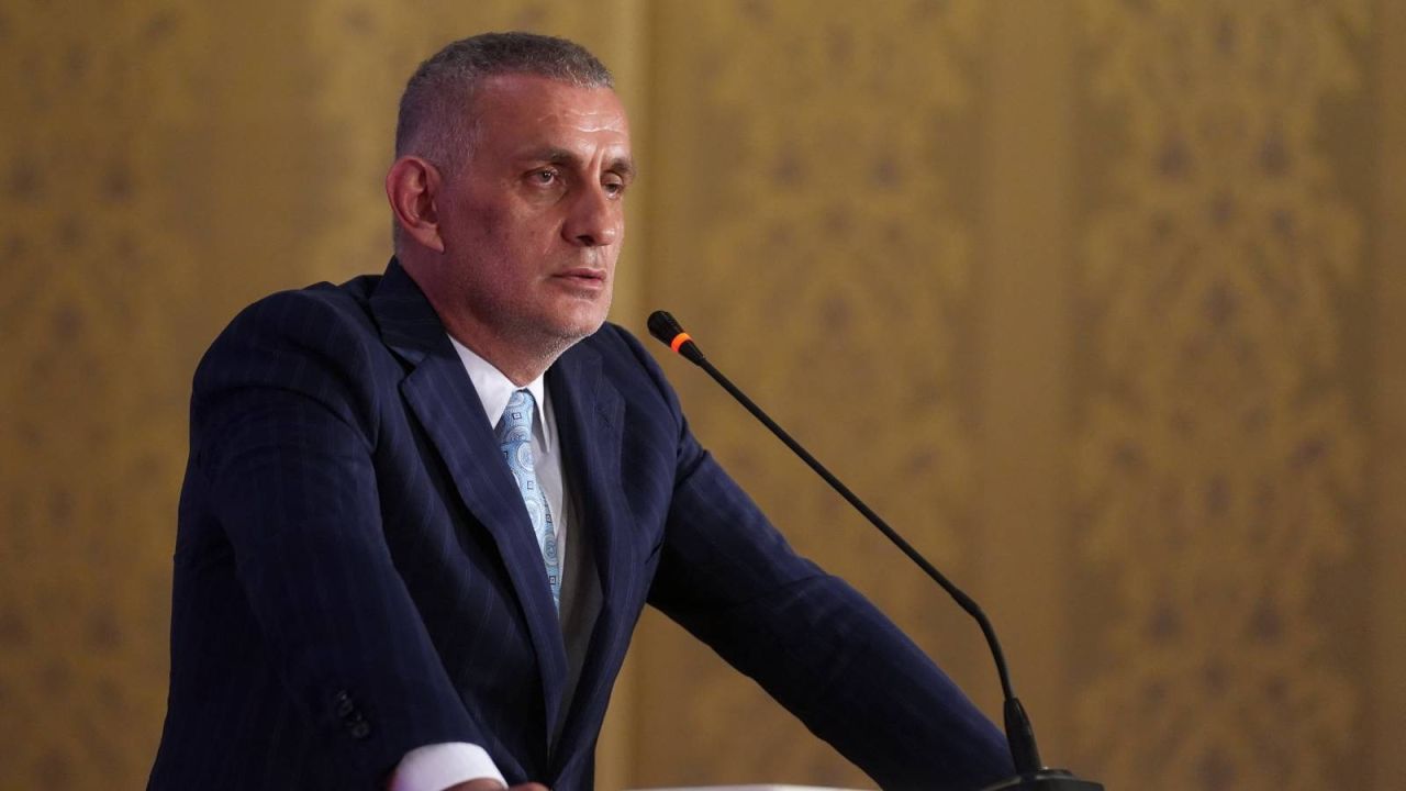 Tff Başkanı'ndan Derbi Açıklaması: Kural Hatası Yok, Hakem Hatası
