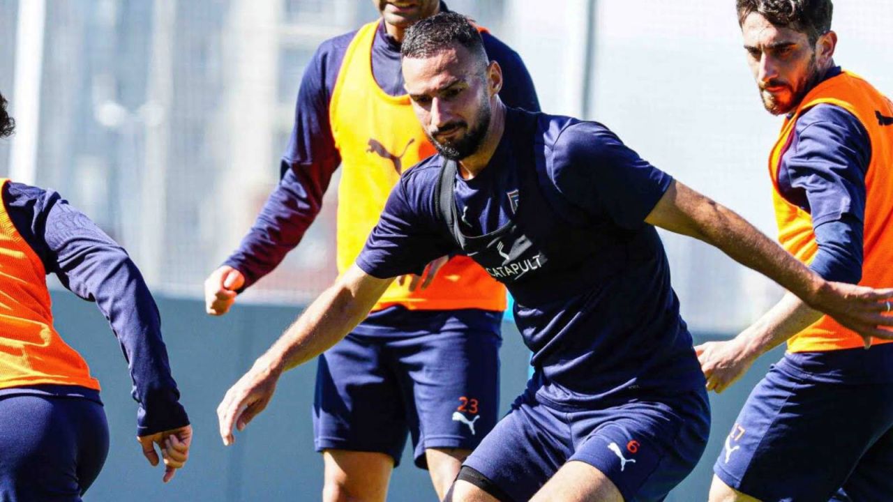 Başakşehir Galatasaray Maçı Hazırlıklarına Başladı
