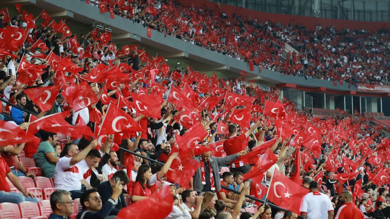 Tff'den Gazze'ye Tribün Geliri Desteği
