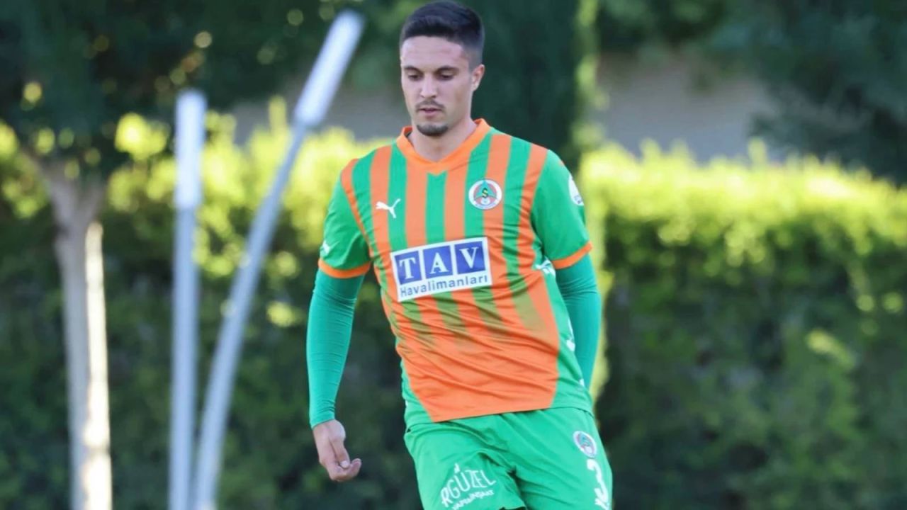 Alanyaspor Lima İle Sözleşme Yeniledi
