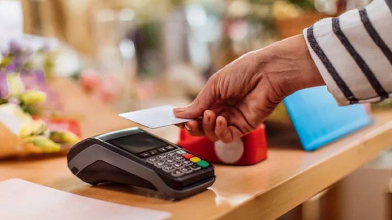 Geçim Sıkıntısı Vatandaşı Vurdu: Fatura ve Kredi Kartı Ödemeleri Aksadı
