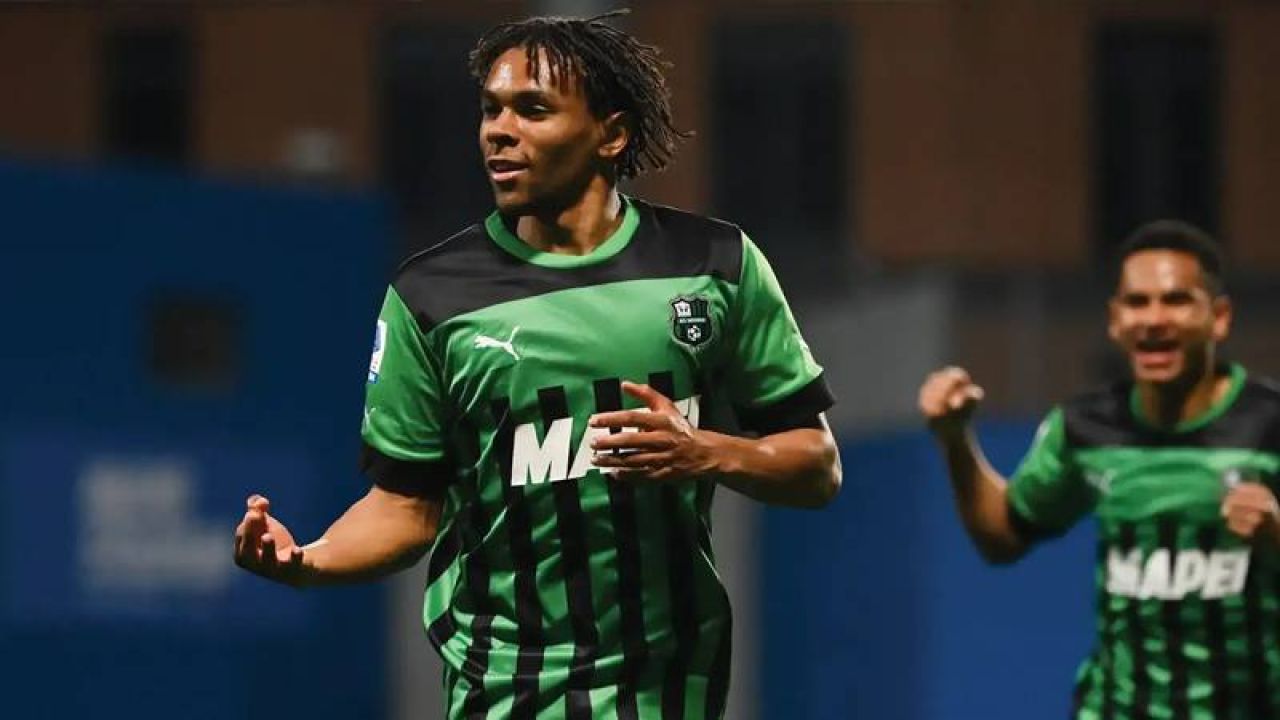 Beşiktaş, Lauriente Transferi İçin Harekete Geçti
