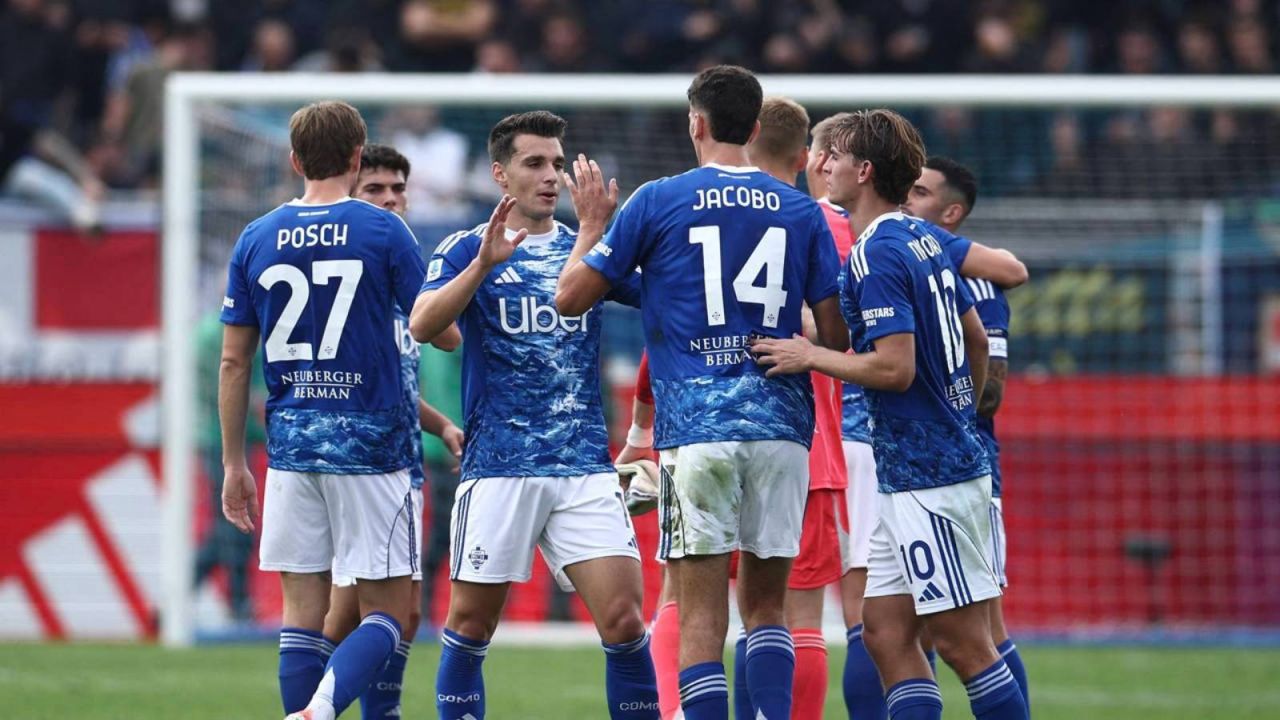 Como'dan Tarihi Zafer: Juventus'a 73 Yıl Sonra Diz Çöktürdü
