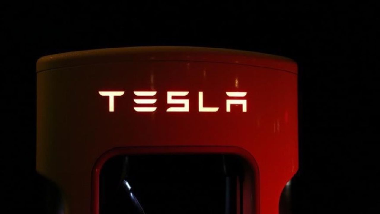 Tesla'nın Kârı Üçüncü Çeyrekte Yüzde 37 Azaldı