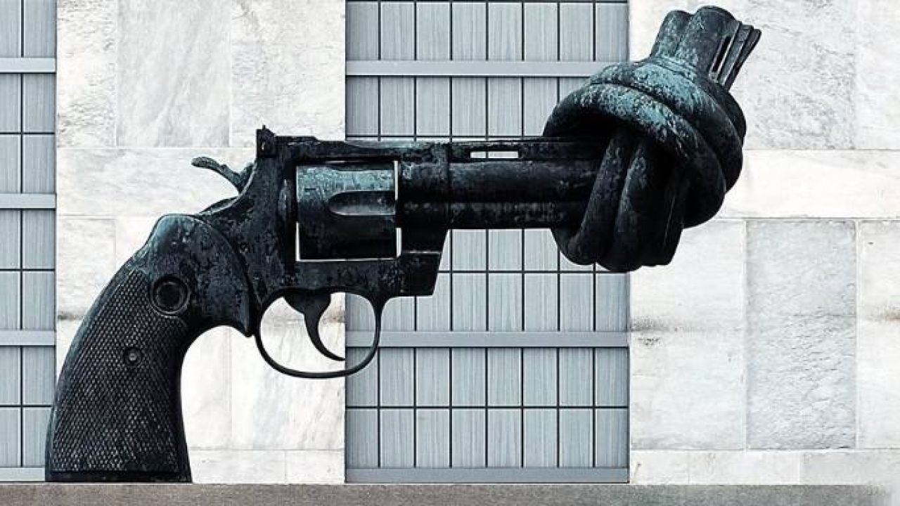 Şırnak'ta 14 Yaşındaki Çocuk, Babasını Silahla Öldürdü