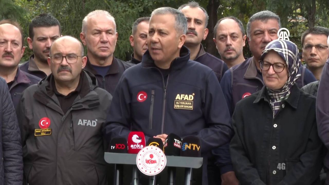 İçişleri Bakanı Ali Yerlikaya, Sındırgı Depremi Hakkında Bilgi Verdi: 507 Çağrı Alındı, Tüm Yaralılar Taburcu Edildi