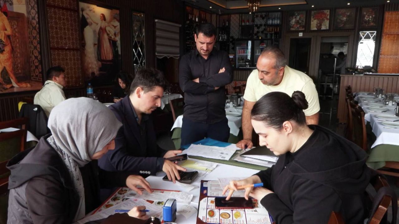 Beyoğlu'ndaki Restoranda Turistlere 59 Bin Lira Hesap Kesildi