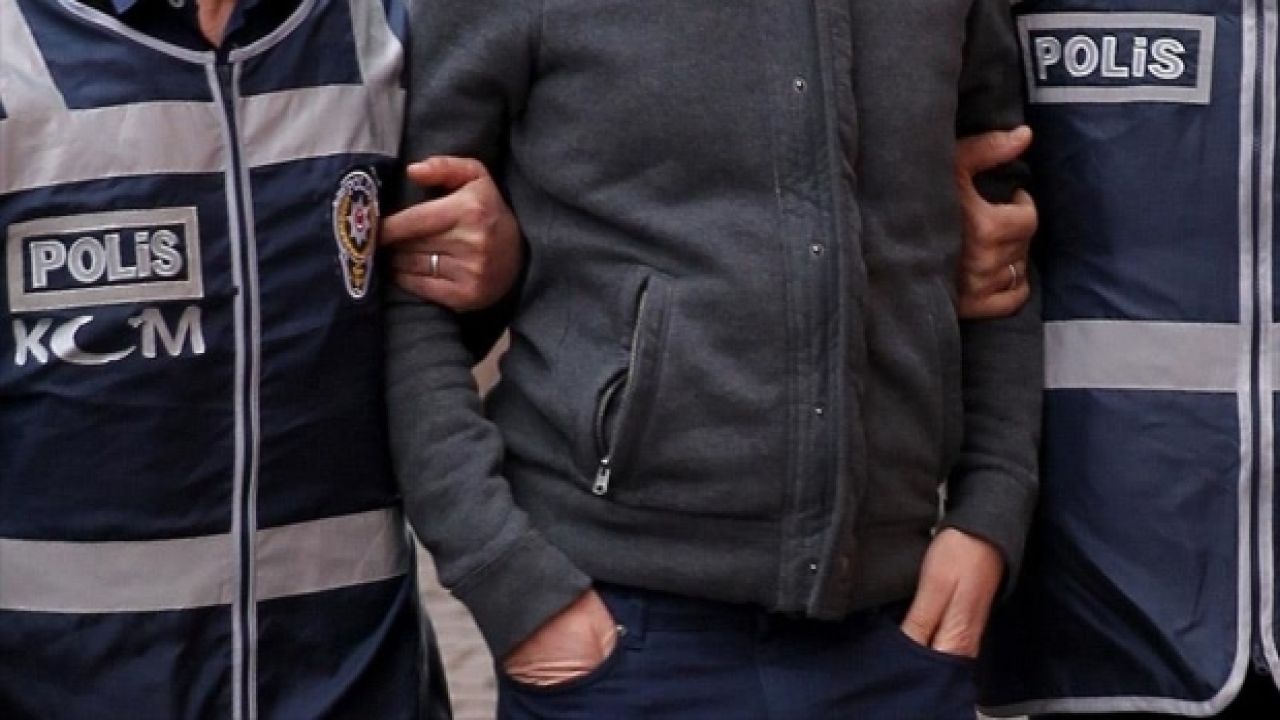 Vücudunda 140 Gram Uyuşturucu Bulunan Şüpheli Tutuklandı