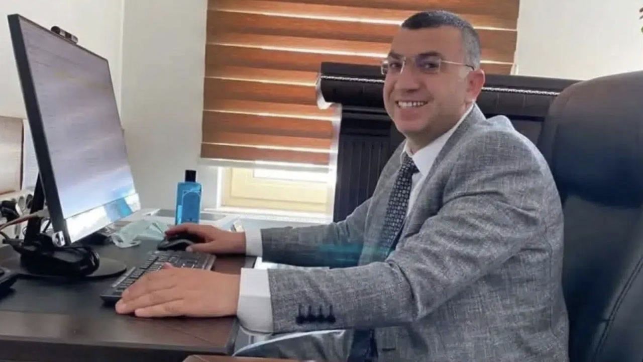 İlçe Milli Eğitim Müdürü Evinde Ölü Bulundu: İntihar Şüphesi