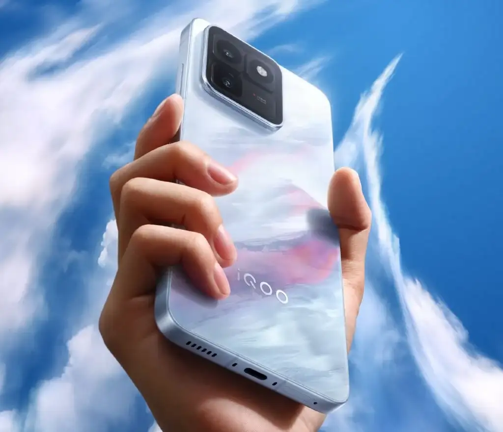 200mp-kamerali-hibrit-sogutmali-telefon-iqoo-16t-geliyor-3